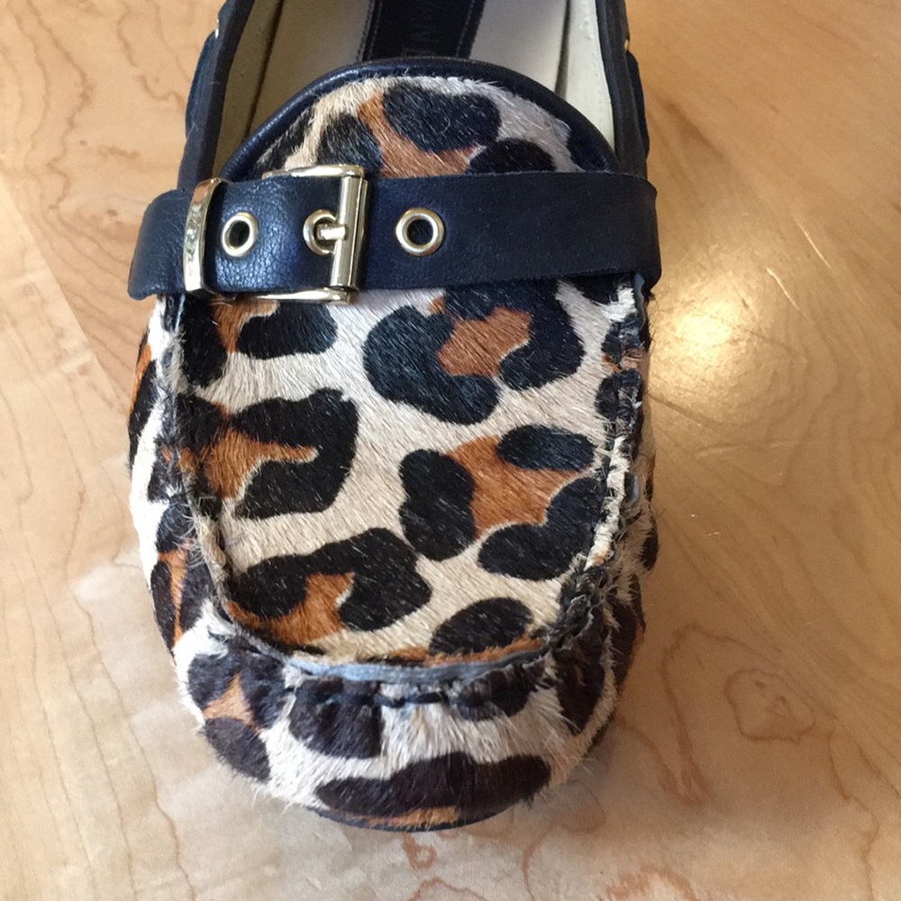 Vaneli leopard print calf hair loafers - Picture 4 of 12